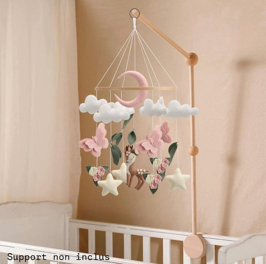 Mobile cerf & papillons rose