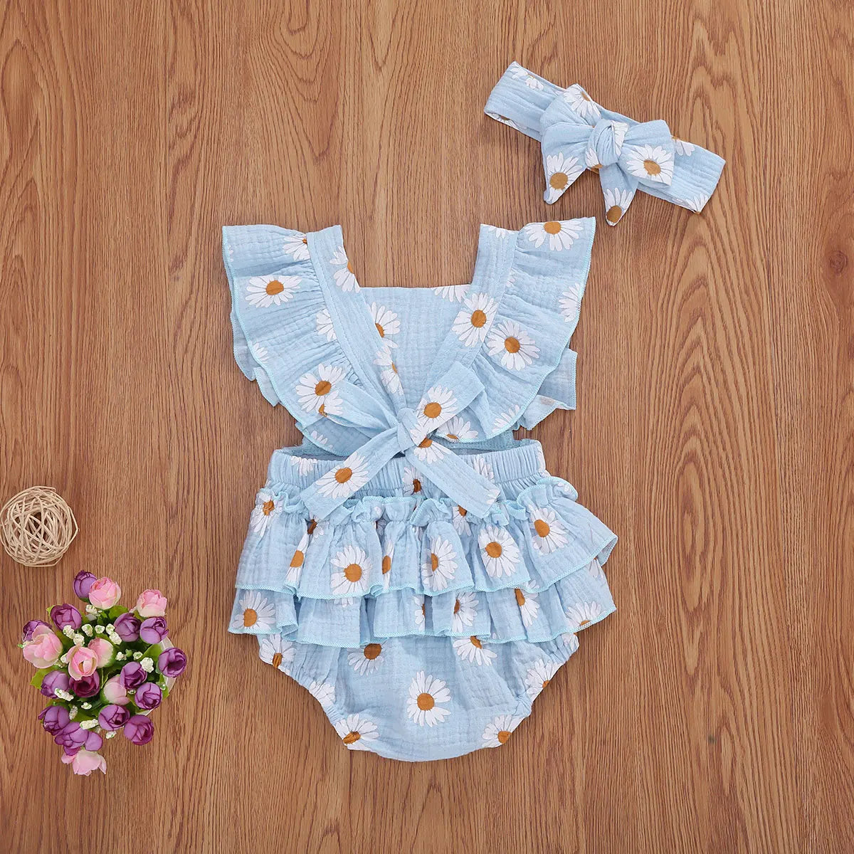 Barboteuse mignonne motif marguerites