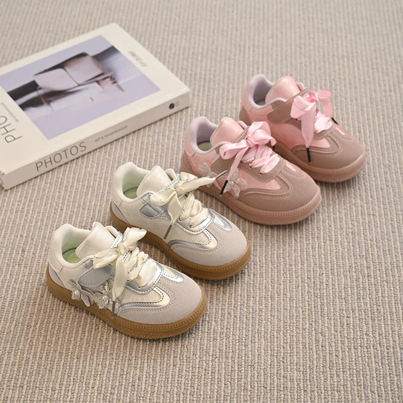 Chaussures de sport légères et confortables