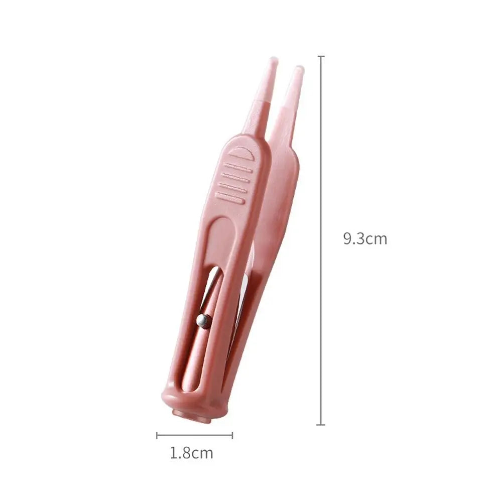 Pince à épiler avec lumière LED